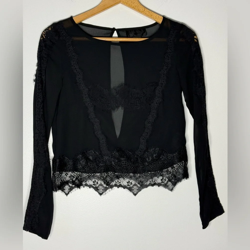 H&M chic black